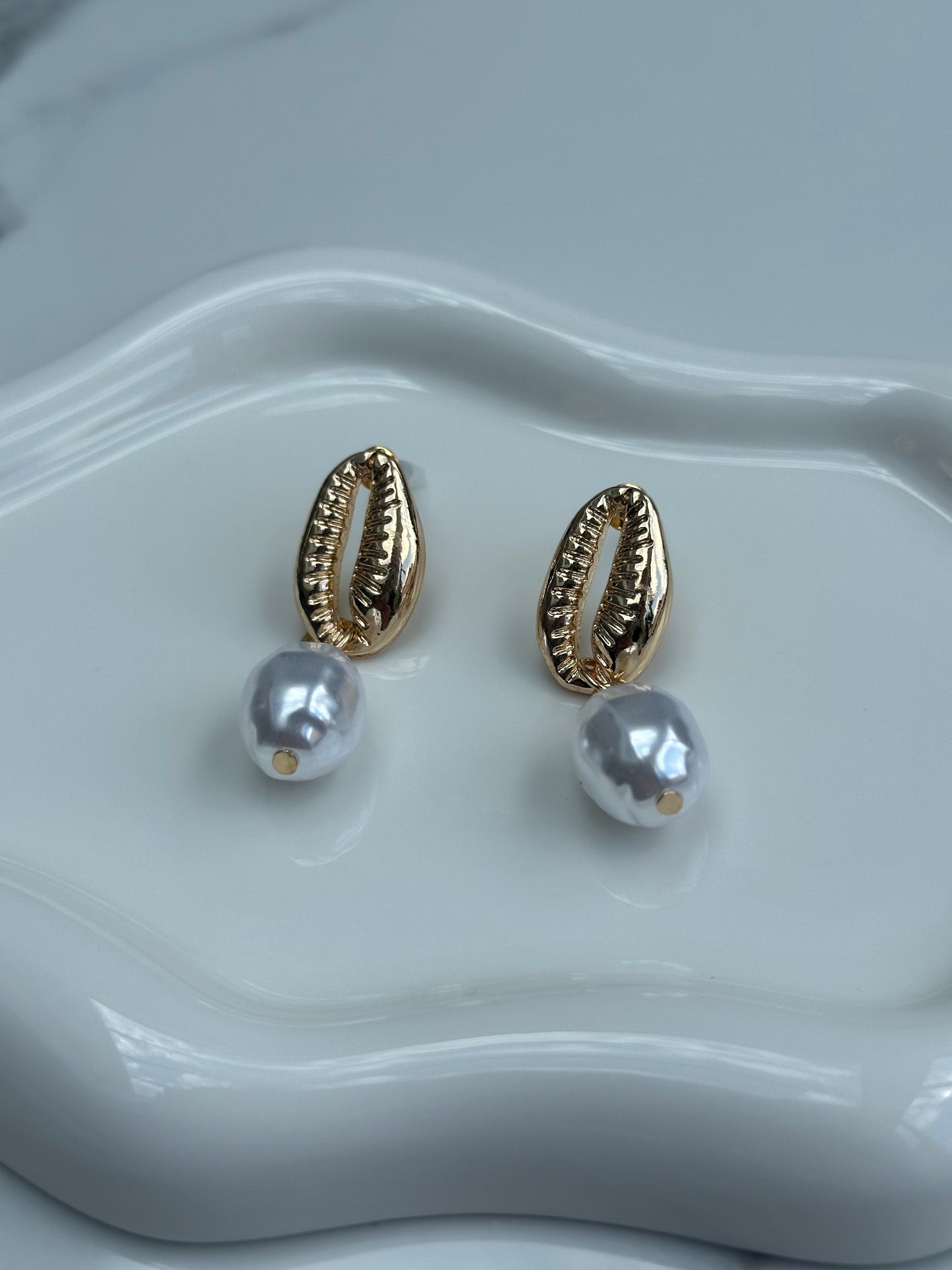 Pearl Sea earrings✨