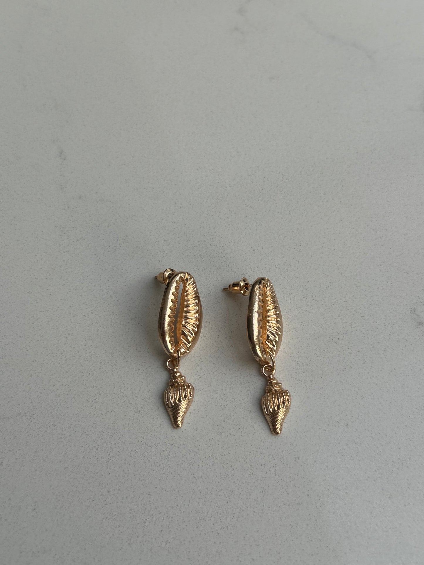 Golden Twin Shell