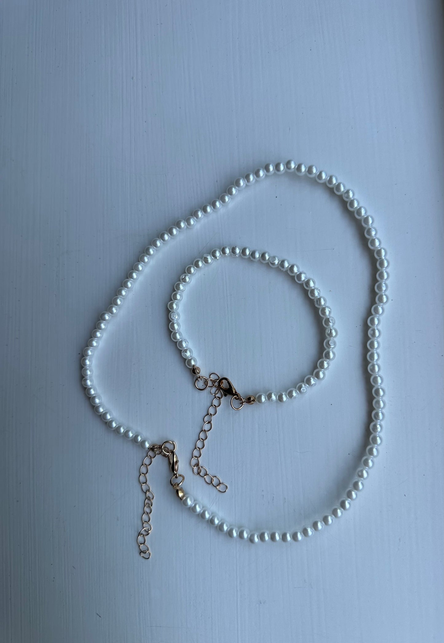 Pearly set