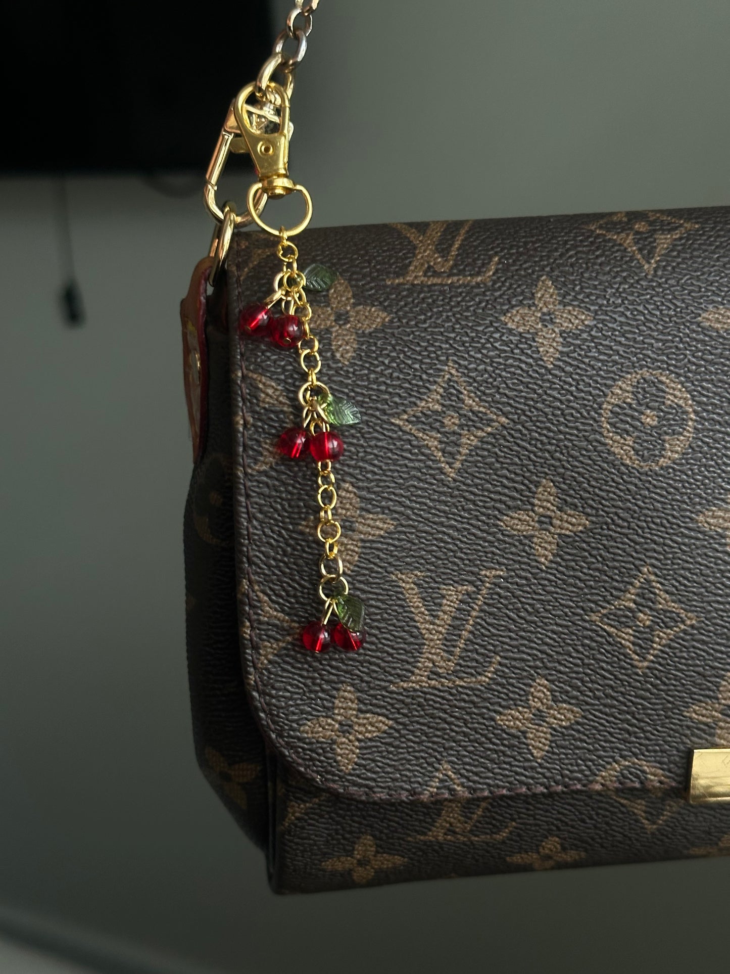 Sweet🍒+ cherry keyring🍒